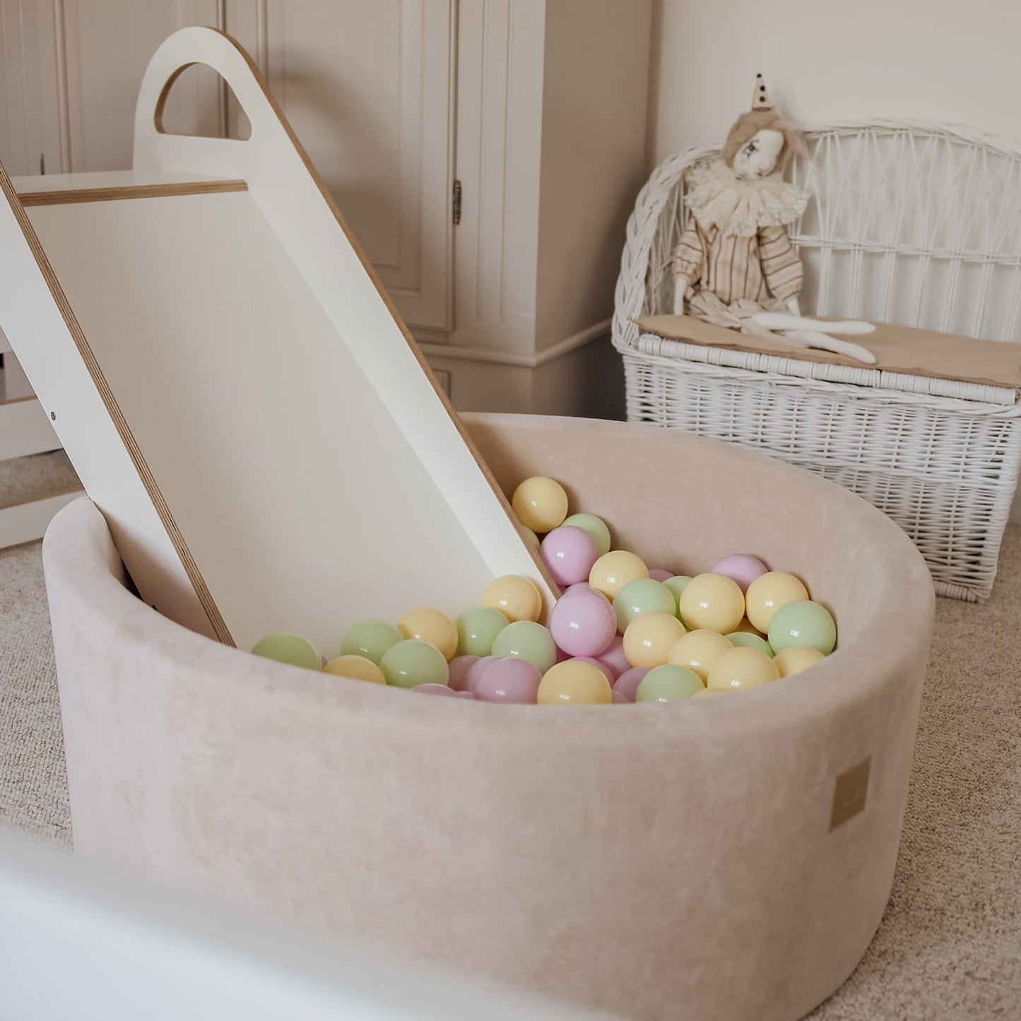 Hand made Baby Foam Ball Pit 30 cm - Spring