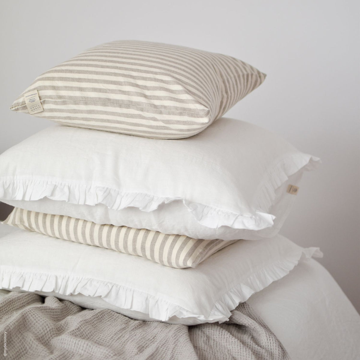 Linen Tales Pillowcase with Frills made in EU